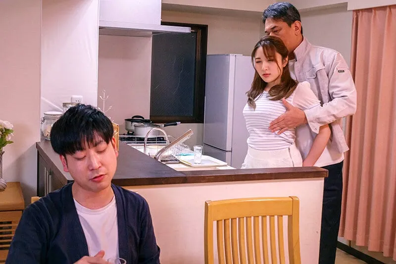 Người chồng hiền không đáp ứng đủ chuyện chăn gối, bà xã chết mê trước gã nhà cạnh bên dân chơi