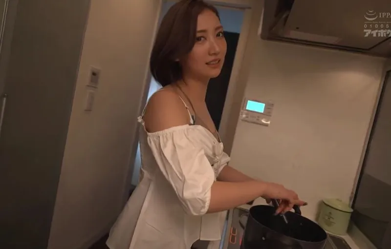 Cậu em chồng yêu trúng số và người vợ của anh trai có chiếc lưỡi điêu luyện